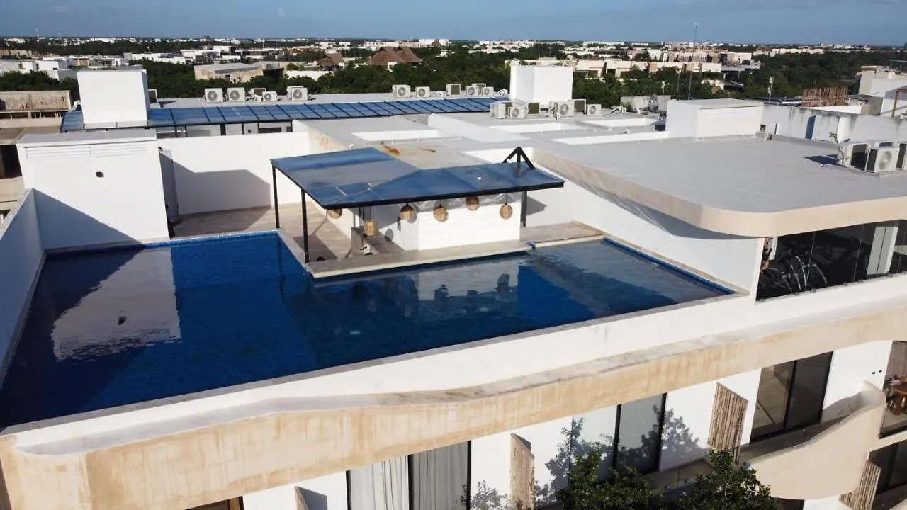 Modern Tulum Apt Sleeps 2