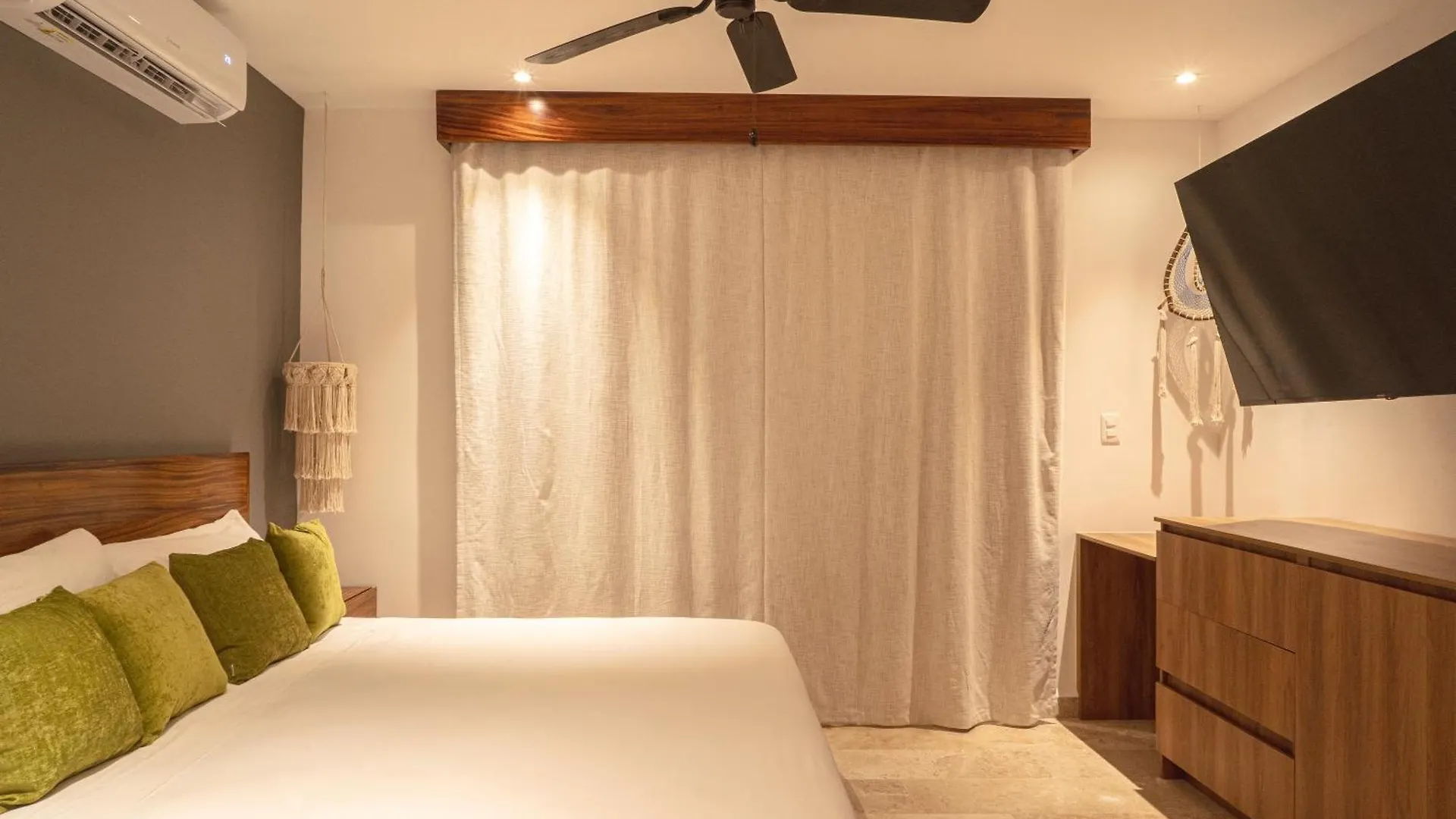 Apartment Modern Tulum Apt Sleeps 2